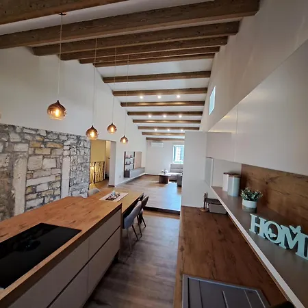 Tatil Evi Hisa Skala Kubed *