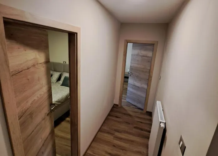 Hisa Skala Kubed * Gračišče