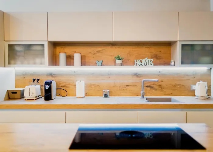 Hisa Skala Kubed * Gračišče